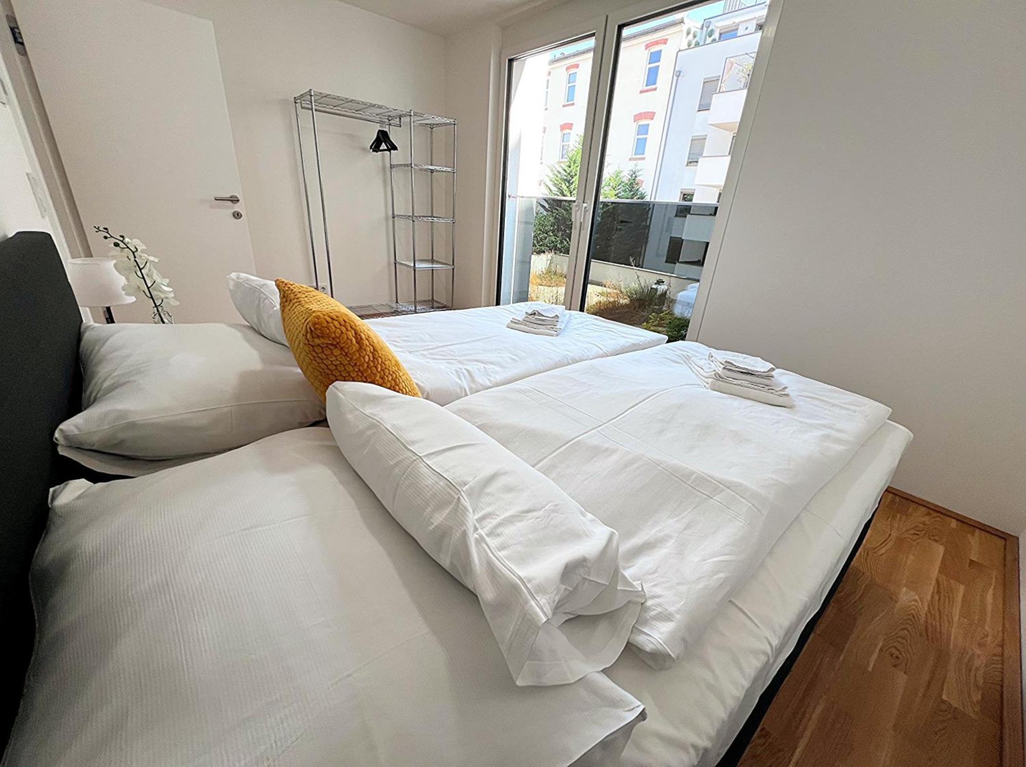 Modern, New, Next To Metro - Gg13 Apartments Вена Экстерьер фото